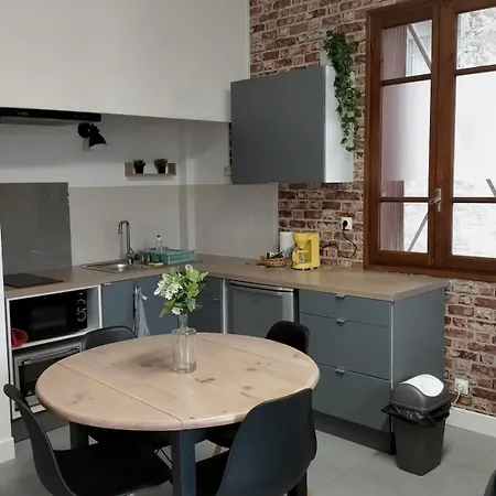 T2 Et Parking Gratuit