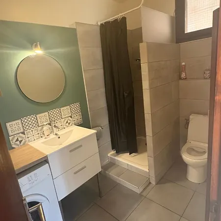 T2 Et Parking Gratuit * Perpignan